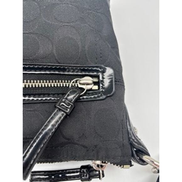 Authentic Coach Signature Poppy Perri Hippie Handbag 30901M - Picture 6 of 6